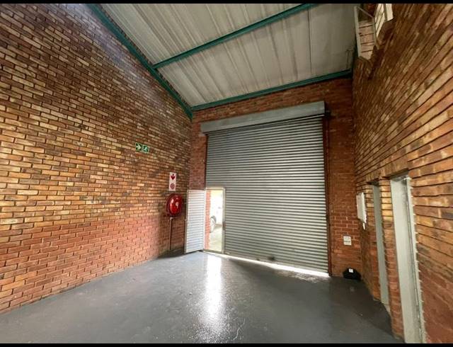 INDUSTRIAL PROPERTY TO RENT IN HENNOPSPARK